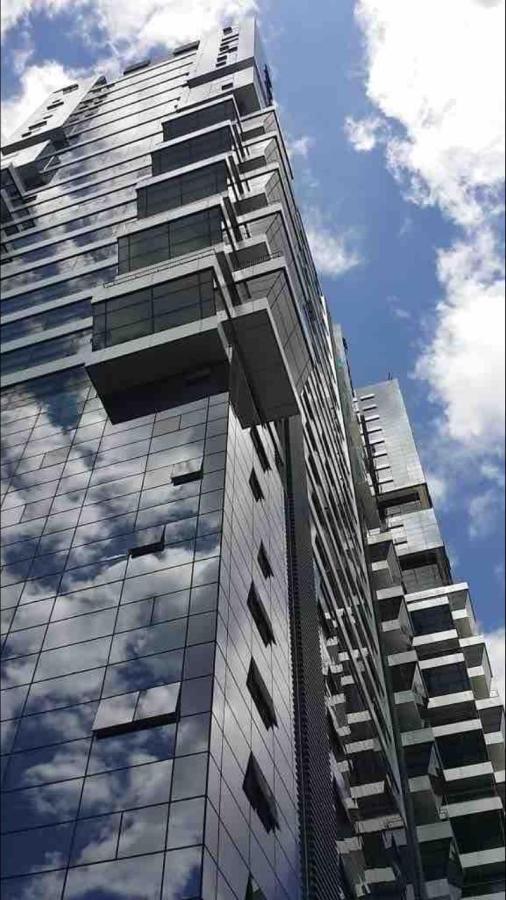 Apartment 3 Towers 10min To Klcc Next To Hospital Gleneagle Kuala Lumpur